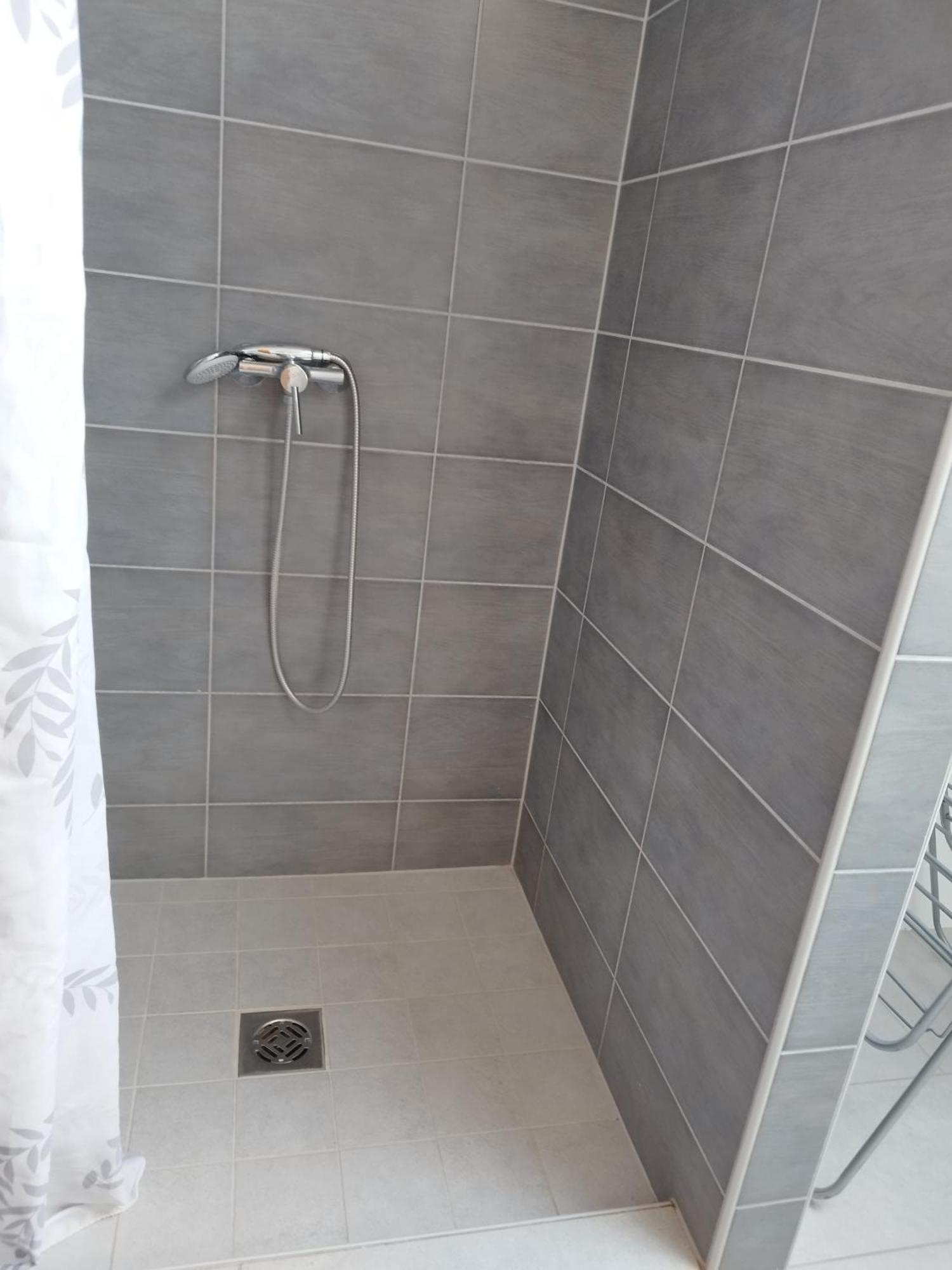 Luna Apartman Gyula Exteriér fotografie